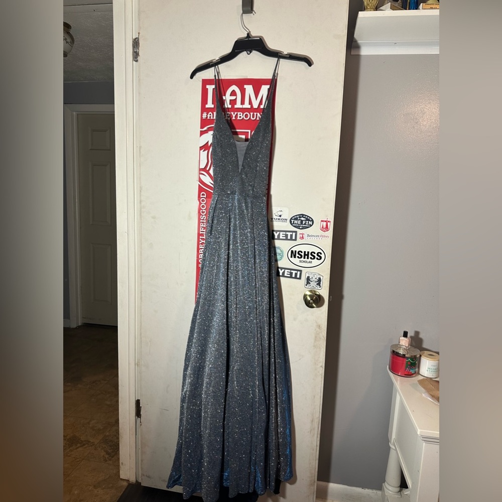 navy blue prom dress